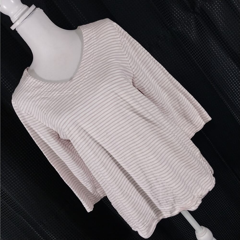 CHICO'S! SEMI-POPCORN TEXTURED PINK & WHITE STRIPE HALF SLEEVE TOP, SHIRT! SZ L